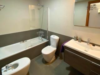 Yasumi Suite - 4p Modern Apartment with Parking & Swimming Pool - 1