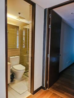 2 Bedroom Urban Oasis Poblacion - Manila - 6