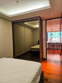 2 Bedroom Urban Oasis Poblacion - Manila - 5