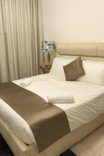 Best Emaar Beachfront view one bedroom - 2