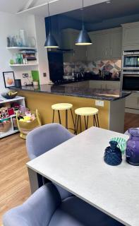 A Charming House with a Garden in Wimbledon - Londra - 8