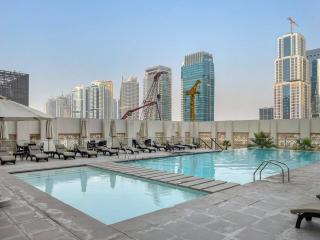 FIRST CLASS 1BR Luxury Meets Simplicity - 7