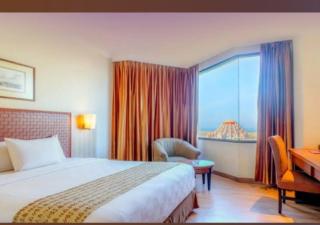 The Rinra Hotel Makassar - - 8
