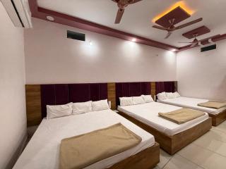 Hotel Koti Tirth - Ujjain - 0
