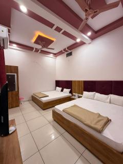 Hotel Koti Tirth - 3