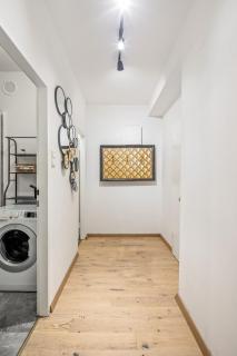 Spacious & Peaceful 2 BR Apartment - 7