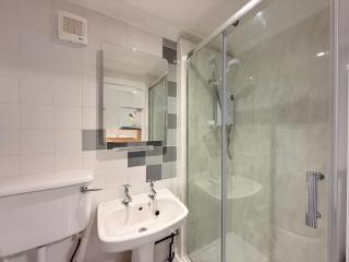 Zen Ensuite Bournemouth - Bournemouth - 2
