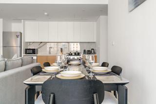 FIRST CLASS 1BR Stylish Beachfront Escape - 4