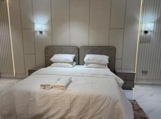 Cozy three bedroom in VI with pool - Lagos - 2