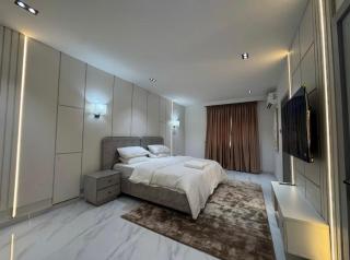 Cozy three bedroom in VI with pool - Lagos - 3