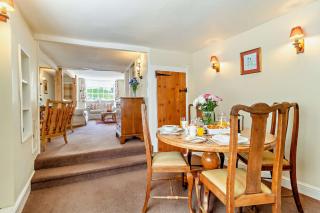 Coach House Cottage - Wickham Market - 2
