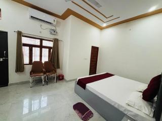 Shiva Home Stay - 0