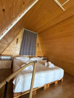 Little Wood Cabin - 3