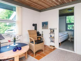 6 person holiday home in Allingåbro - 1