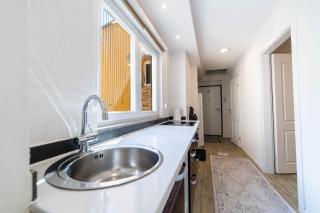 Ferhadija Residence 2-Bedroom Design apartment - Main street - 1