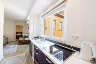 Ferhadija Residence 2-Bedroom Design apartment - Main street - 4