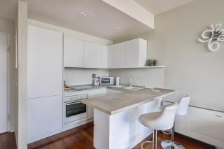 Modern Penthouse with Terrace and Parking - 4
