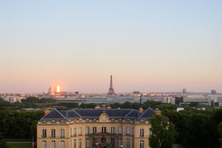 Vue Tour Eiffel et Paris 63 m carré Logement Entier - 0