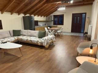 luxury lake view house kastoria - 0