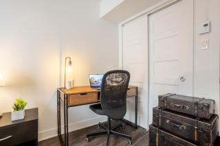 Cozy and Spacious Condo Downtown - Montréal - 8