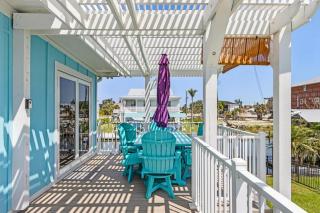 320 Bayland Breeze- Pet-friendly 2BR with Water Views! home - 3