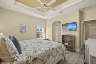 241 Oasis Pearl- 3BR Pool Home! home - 8