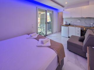 AFRODITI Suites by SDR - Paralia Katerinis - 4