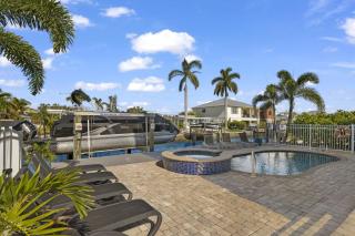 143 Catch and Relax- 5BR Home with Pool & Spa! home - 0