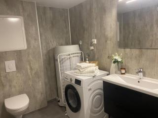 Central apartment with parking - 1