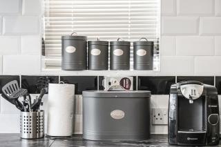 Work, Rest & Explore 4-Bed Flat Near Brixton - 2