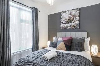4BR 2 bath Flat sleeps up to 9 near Brixton - 1