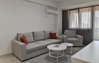 New, Modern & Cozy Apartment - Free Parking - 4