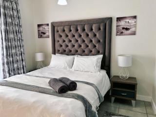 Luxury apartment with river view - Midrand - 6
