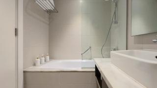 Stunning Bay View Studio in Center of Dubai - 8