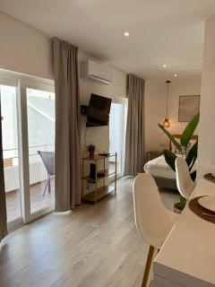 White Sand Apartments Downtown Albufeira - Albufeira - 2