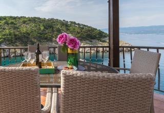 Villa BELLA MARE with stunning Sea Views in a quiet location in Vrbnik on Krk island - 4