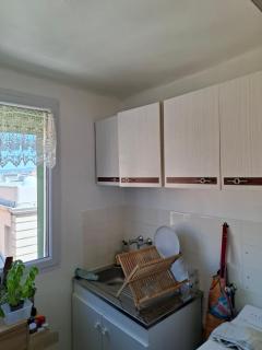 Lumineux T2 rue sainte avec vue sur le port - 5