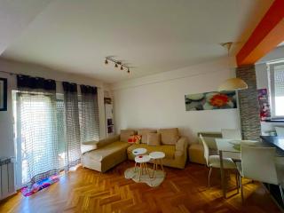 Modern Central Flat - Skopje - 3