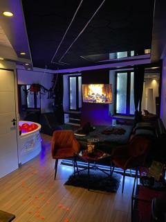 Redroom Spa privatif & nuit romantique à deux - 9