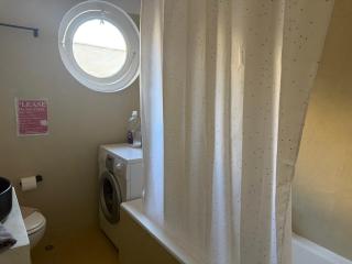 3BDR IDEAL CENTRAL ATHENIAN APT - Athen - 1