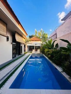 Villa Majegau 3, 3 bedrooms, Seminyak center - 2