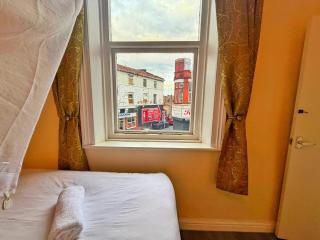 Near City-Birkenhead rooms for 3 - Birkenhead - 1