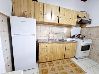 Entire summer house with patio and garden - Nea Kallikrateia - 2