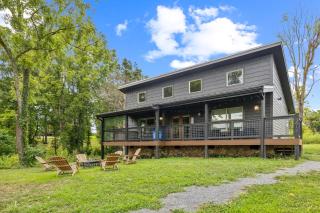 Mountain Cabin Getaway Jacuzzi & Stunning Views cabin - Bird Crossroad - 1