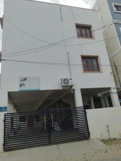 Royal 2 Bed Room Apartment -Opp Mattuthavai Bus stand Madurai - 1