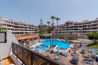 Tranquil 1 Bedroom Apartment Communal Heated Pool - 9