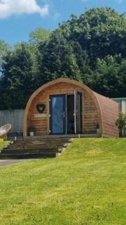 Jacob's Den - Swansea - 6