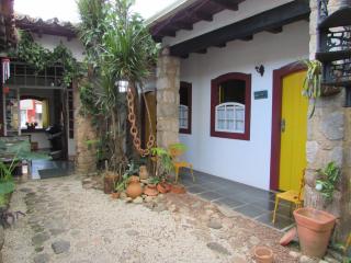 Pousada Solar do Algarve em Paraty há 5 minutos do Centro Histórico - Paraty - 7