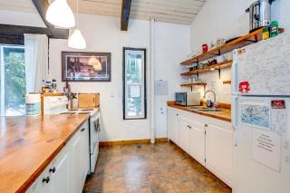 Happy Daze Big Space Near Village Hot Tub 38L-194 - Blue Mountains - 8