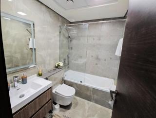 Majestic Retreat - 1BR Dubai - 7